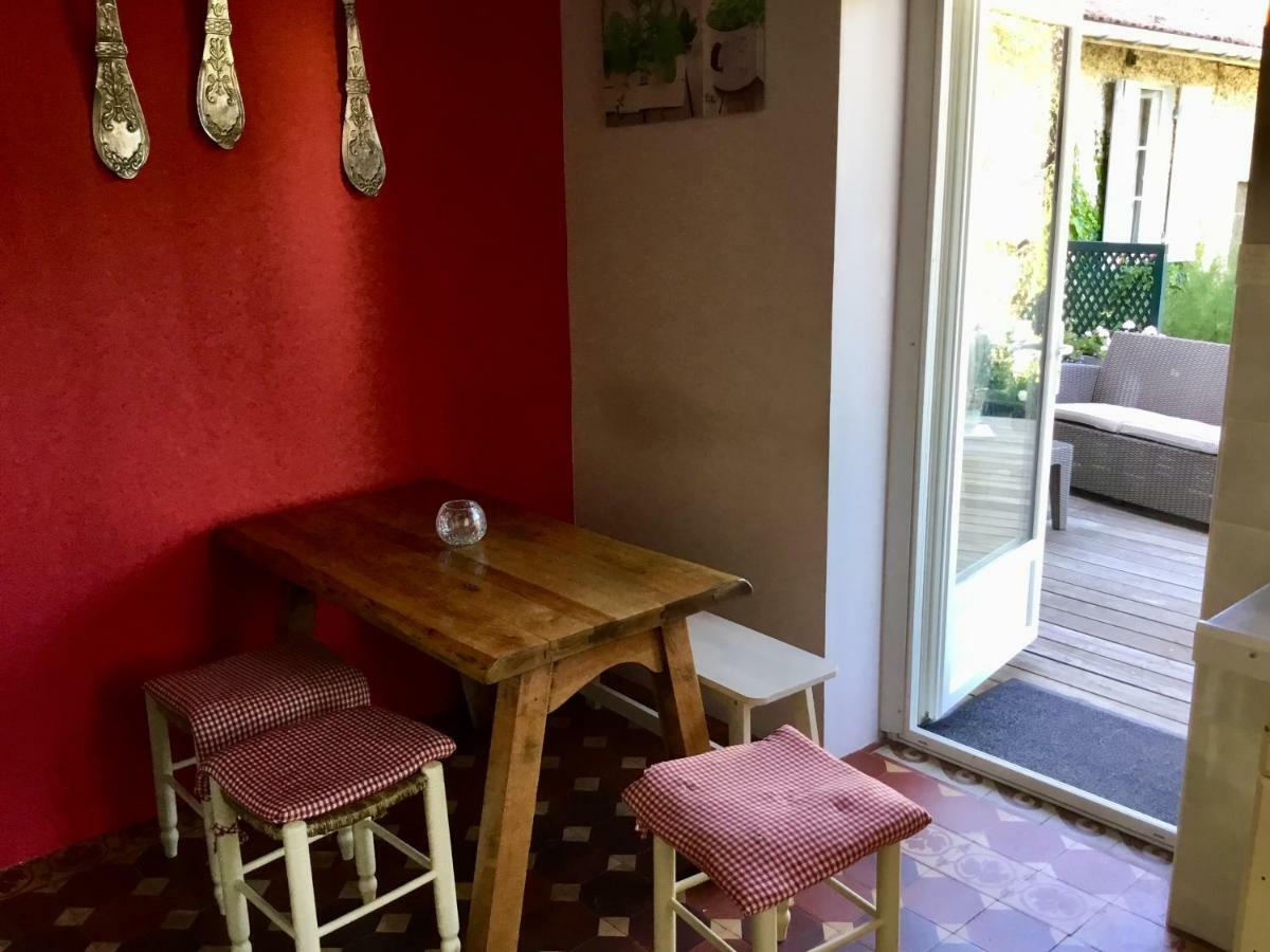 Gite Chez Madeleine Apartment Louhans Ngoại thất bức ảnh